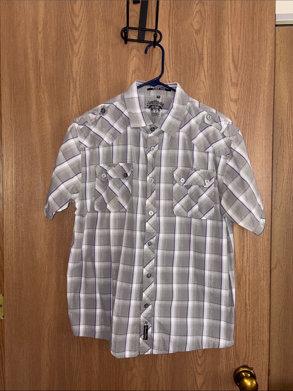 South Pole Men’s White and Gray Plaid Short-Sleeve Button-Up Shirt